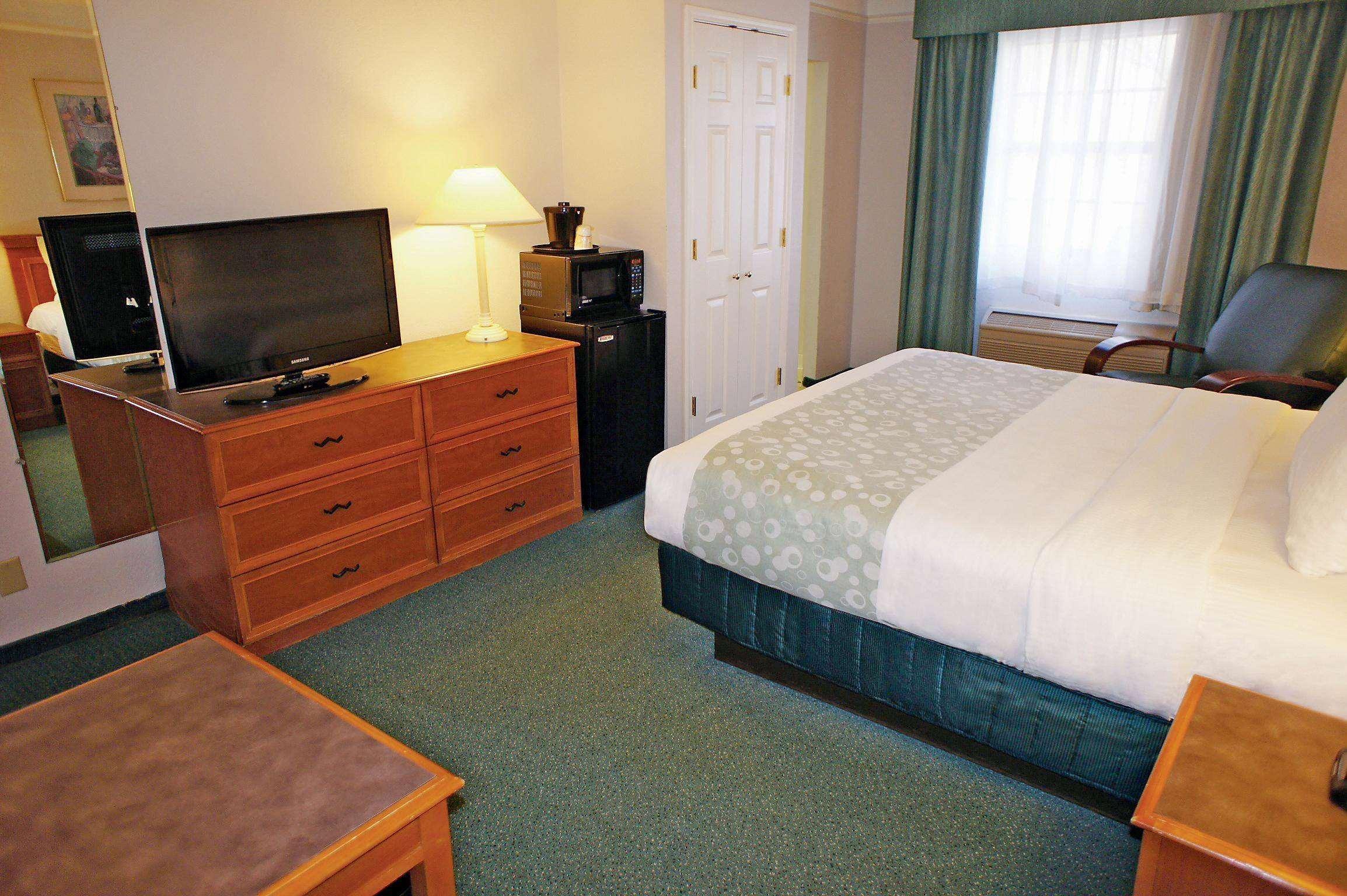 La Quinta Inn By Wyndham Norfolk Virginia Beach Bagian luar foto