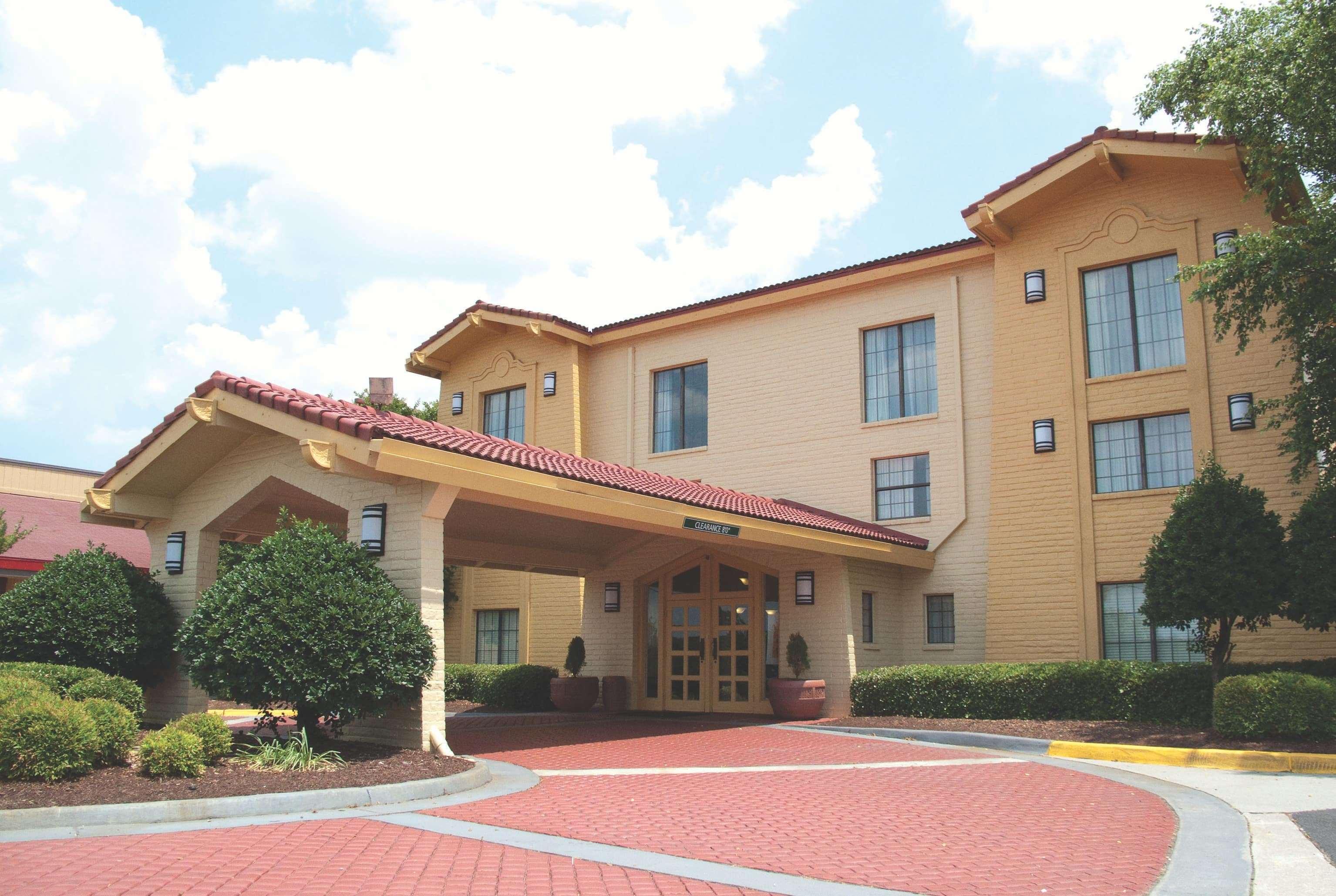 La Quinta Inn By Wyndham Norfolk Virginia Beach Bagian luar foto